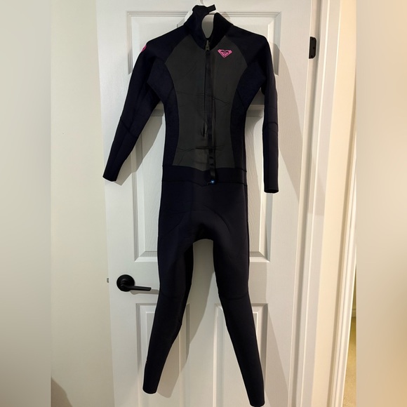 Roxy wet suit - Picture 2 of 6